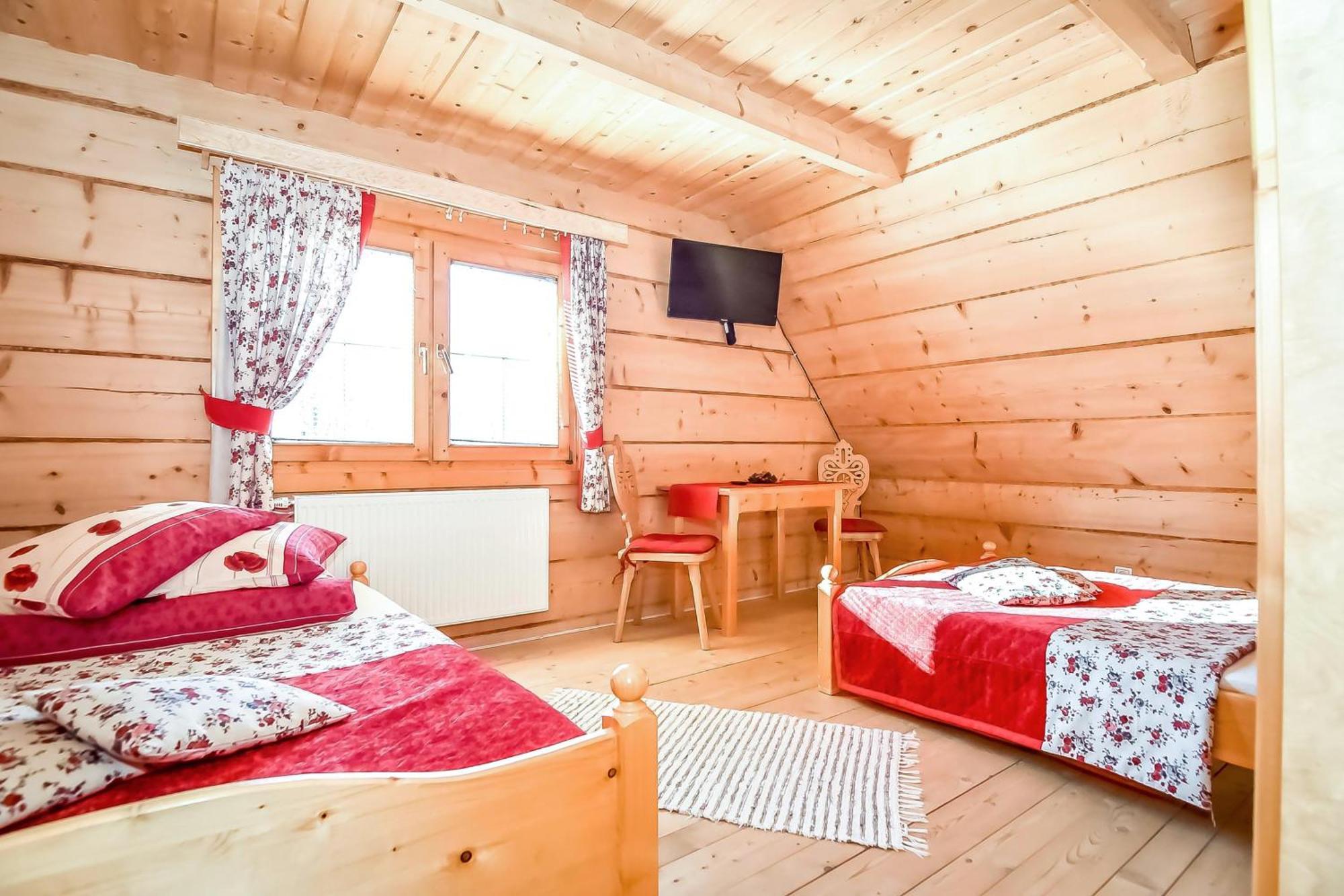 Domek U Horarow Ciche  Buitenkant foto